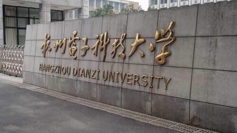晶振型号揭秘：电子代工中的时间标准器